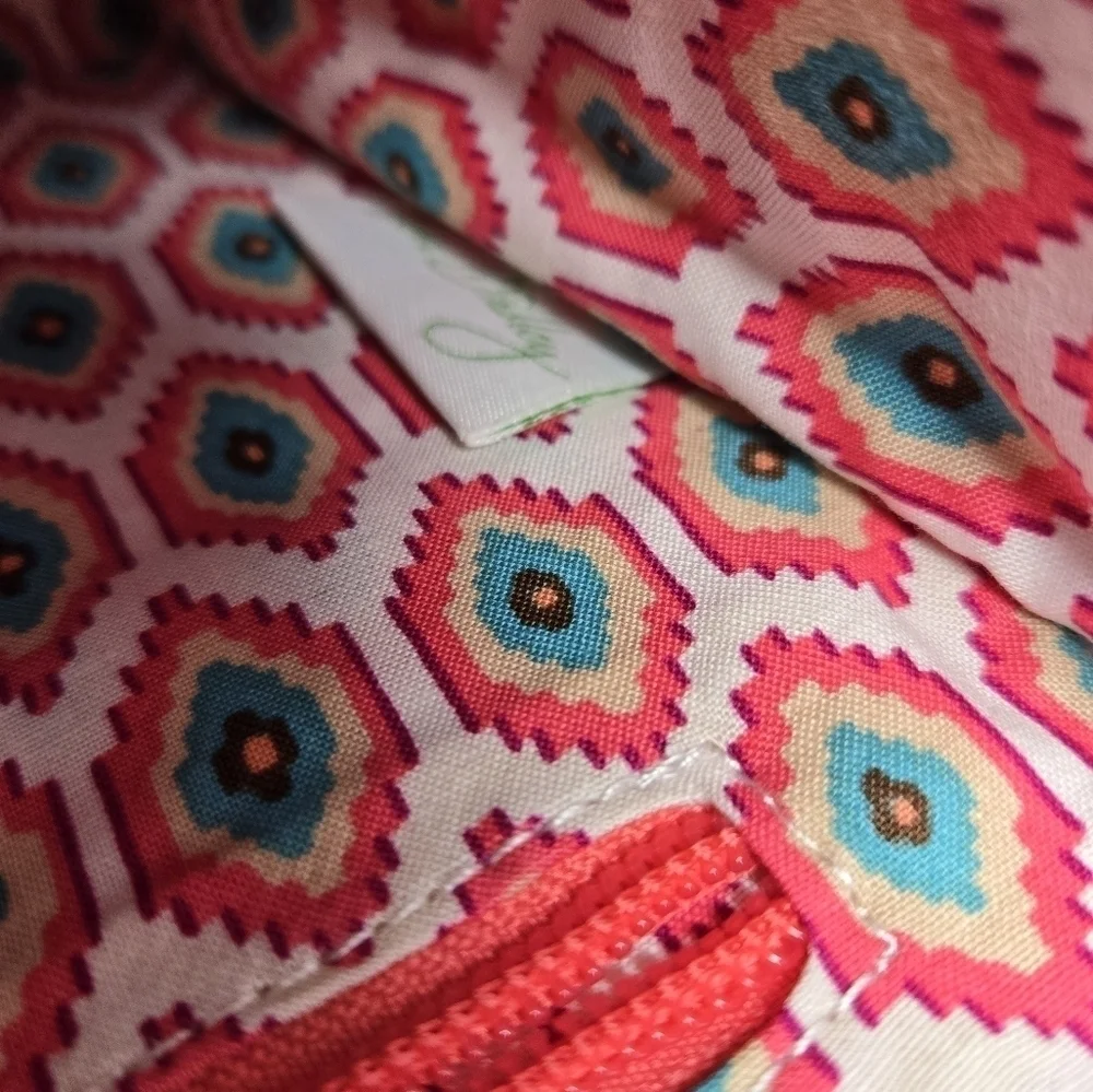 VERA BRADLEY CALL ME CORAL TURN LOCK HANDBAG CROSSBODY TOP HANDLE PURSE WOMEN